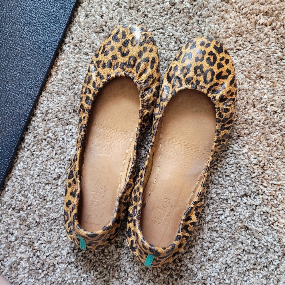Tieks size 9 leopard print
